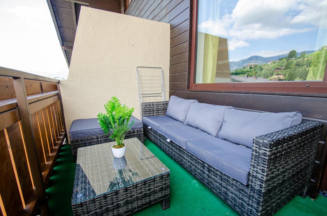 Penthouse Eightyone By All In One Apartments Kaprun Exterior photo